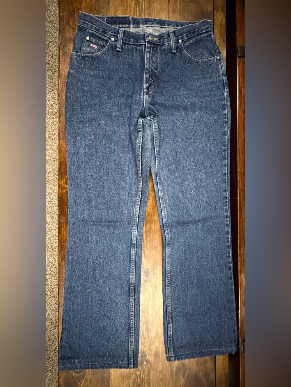 Wrangler 20X Relaxed Straight-Leg Jeans in Deep Indigo